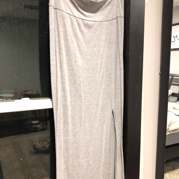 2 Maxi Skirts size Medium each only worn once - Picture 3 of 4